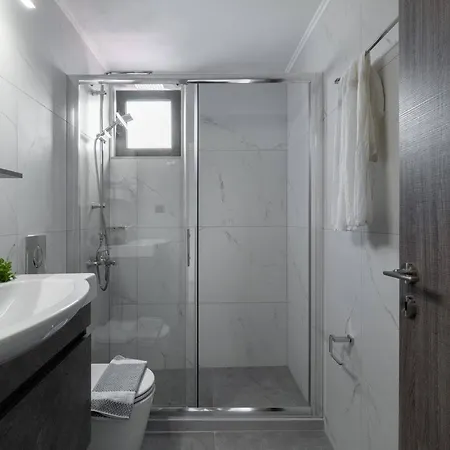 On The Sea Agia Marina (Lefkada)