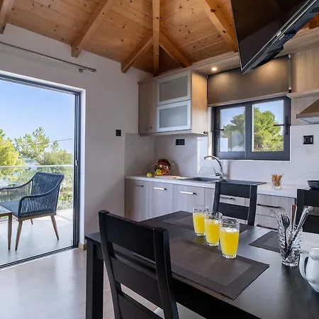 On The Sea Agia Marina (Lefkada)