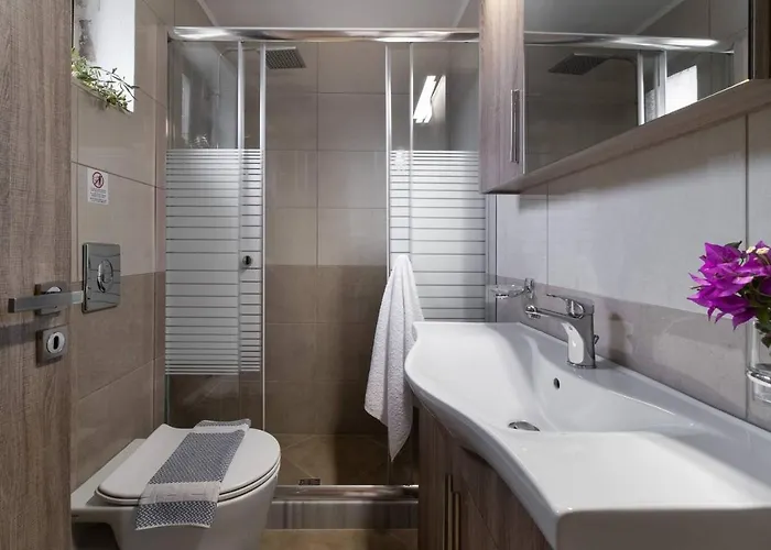 On The Sea Agia Marina (Lefkada)